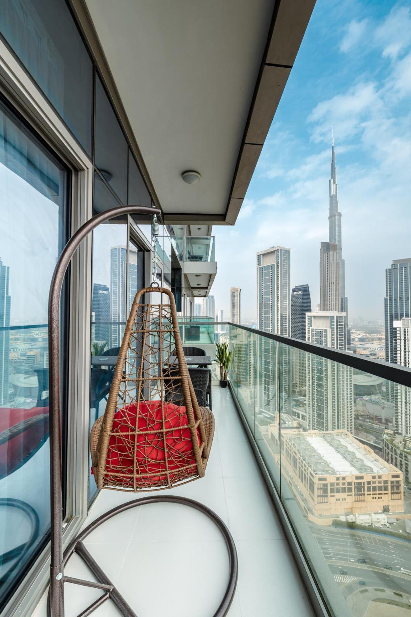 דירות דובאי Aliving Luxe 2Br With Burj Khalifa View Infinity Pool Midtown-4704 מראה חיצוני תמונה