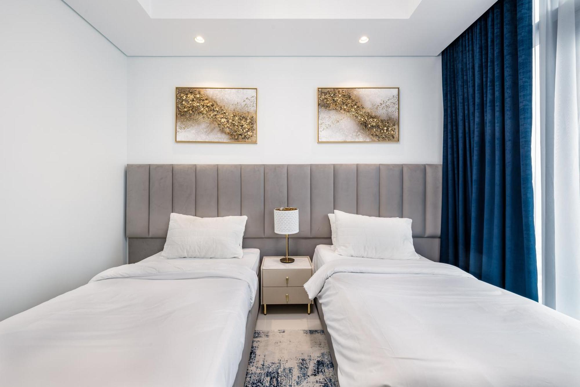 דירות דובאי Aliving Luxe 2Br With Burj Khalifa View Infinity Pool Midtown-4704 מראה חיצוני תמונה